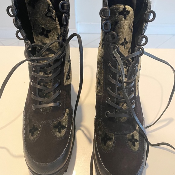 Louis Vuitton Laureate Platform Desert Boot - Picture 5 of 6